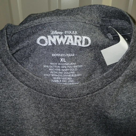 New with tags Disney PIXAR ONWARD T shirt size XL - Picture 3 of 3